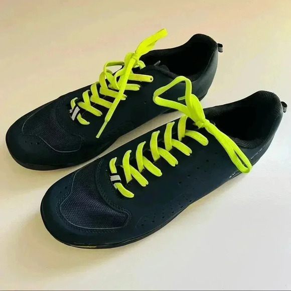 NWOT Louis Garneau Urban Cycling Shoes - Picture 4 of 10